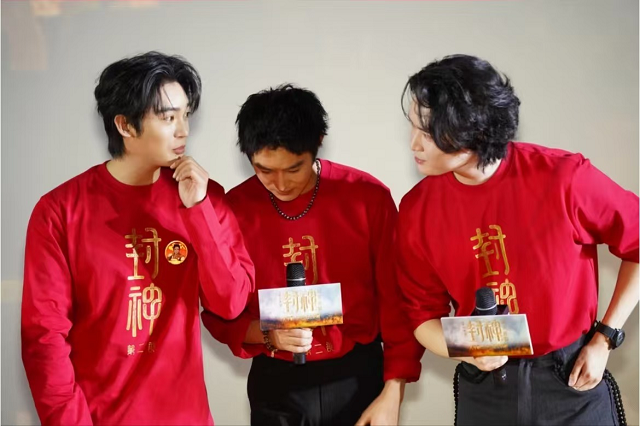 于适钦点“对外事务发言人”刘乐《封神2》深圳路演现场秀英文(图3)
